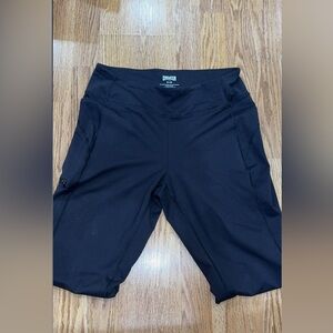 Duluth Trading Co. women’s black leggings Small x 31